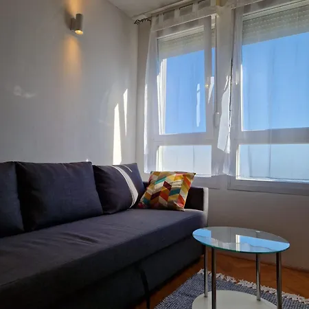 Ivan Apartment *